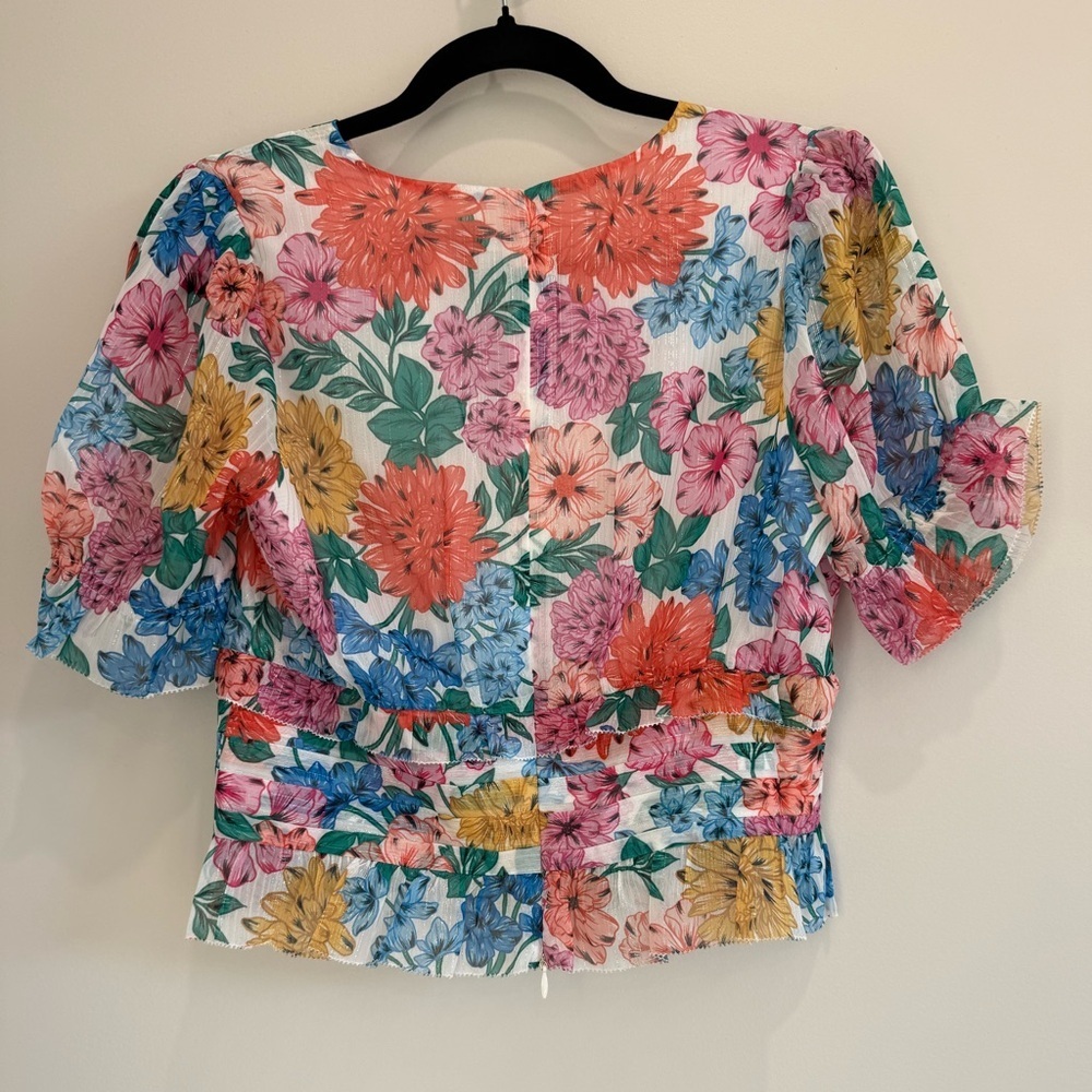 Adelyn Rae Floral Top - Picture 3 of 7